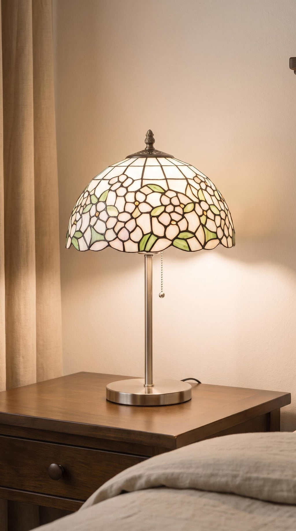 Tiffany Gypsophila Bedside Lamp