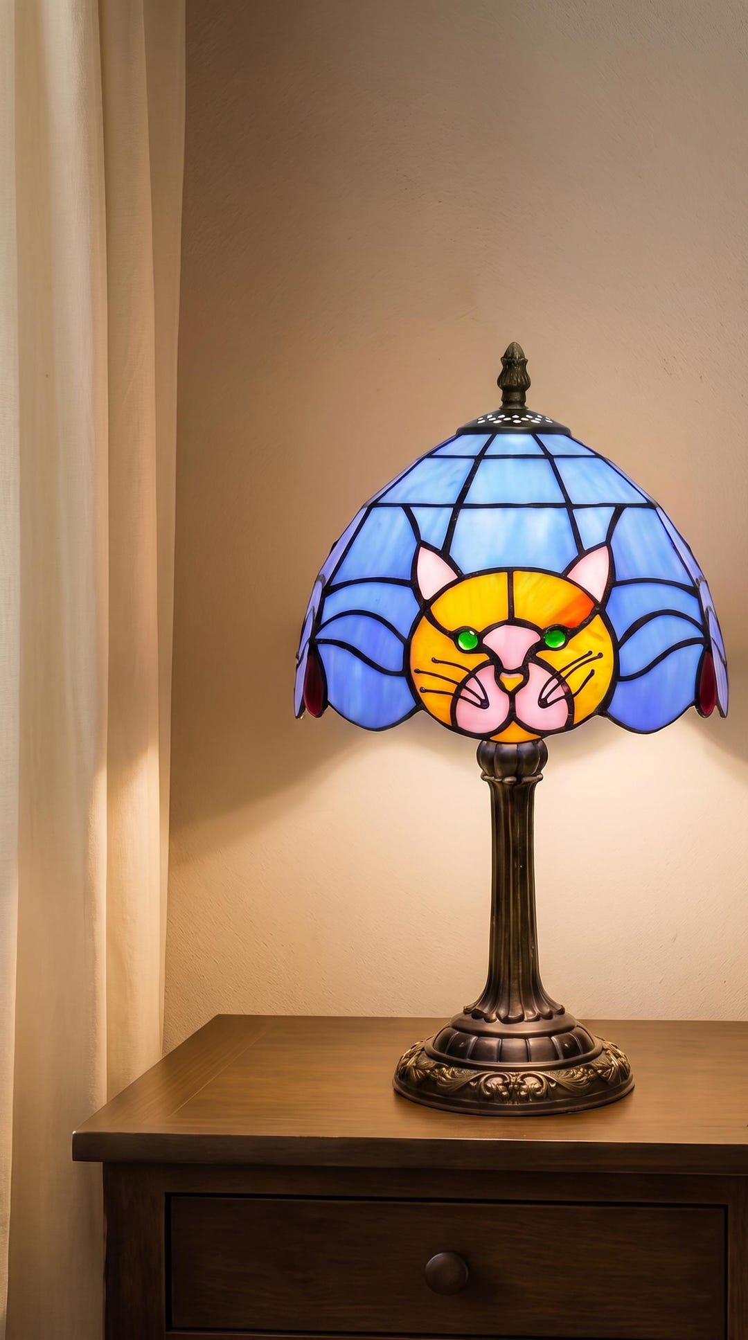 Tiffany Cat Table Lamp