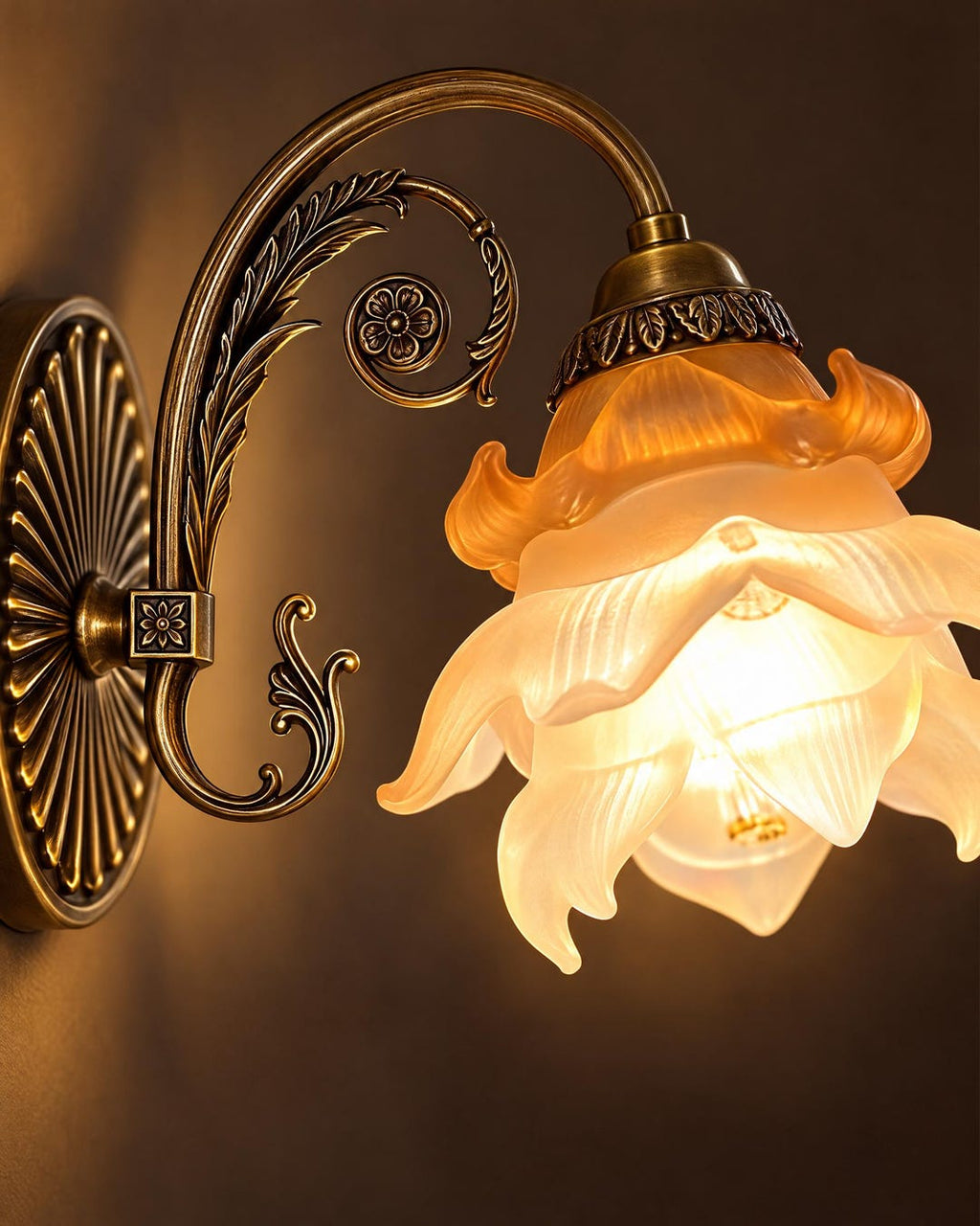 Vintage Brass Flower Wall Sconce