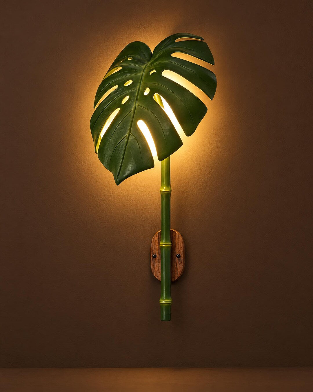 Monstera Leaf Wall Lamp